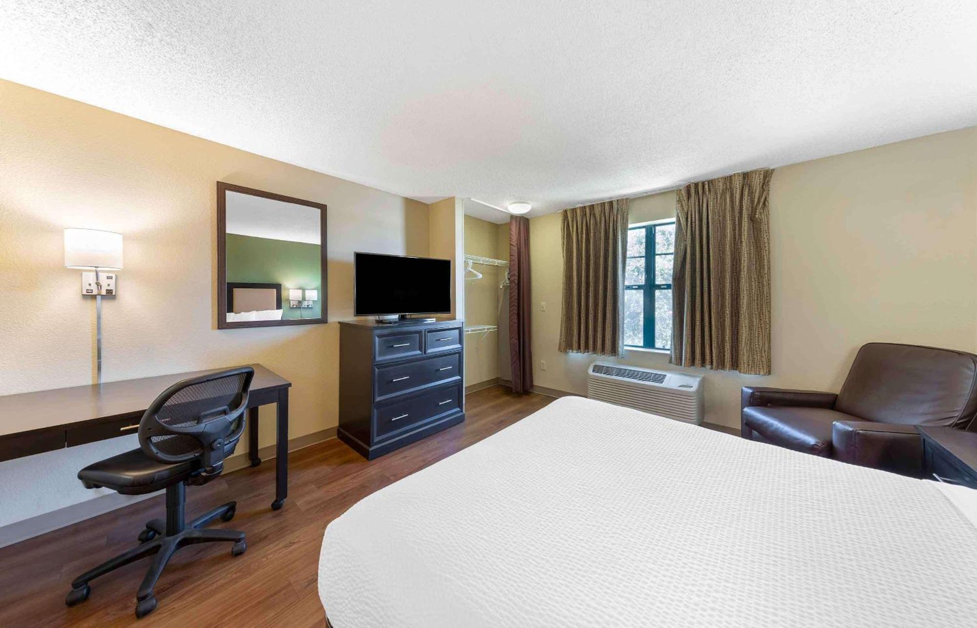 Extended America - Cleveland - Hotel 2*
